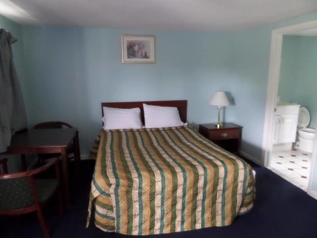 The Inn Of Dayville Exterior photo
